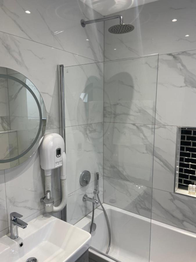 Park Avenue Hotel Londra